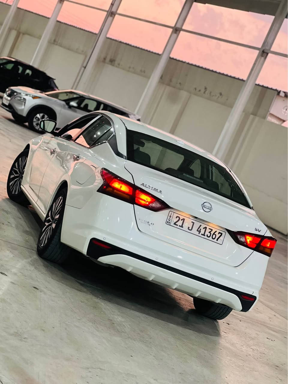 ﷽ 
نیسان ئاڵتیما
مۆدێل ٢٠٢٣🔱
مواسەفات SV😍😍
٦٨ هەزار ڕۆشتوە
پارچەو پەڵەیەکی بۆیاخە بێناو
ئێرباگ سیستەم ♻️
رەقەمە کامل جاهیز💯
گێڕ مەکینە کارەبای رادار هەموو گیانی بە شەرتی ✅
نرخ ١٤٩$ مەجال
رەقەم📲 *********** السليمانية, العراق
