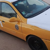 كيه ريو موديل 2004السياره ما ناقصه شي بس حداديه محرك مابي شي الكير ماب...