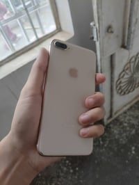 ايفون 8 بلص • ٦٤ • بطارية ٧٨٪