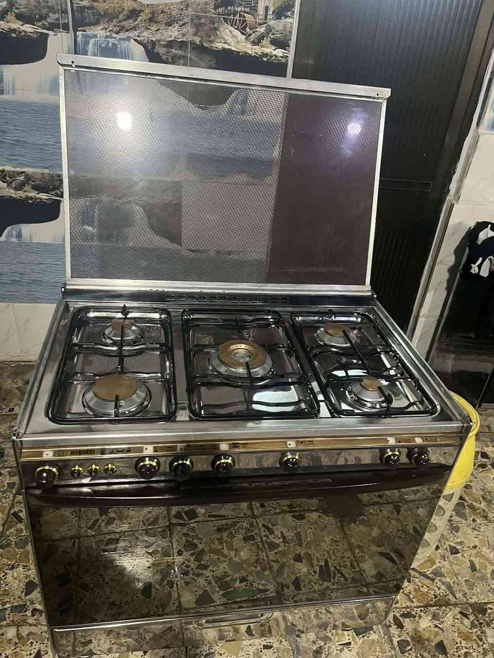 طباخ كريازي مصري نضام بوري قياسه 60 في 90 
سعر 275. العنوان بغداد 
رقم الهاتف *********** وبي واتساب
