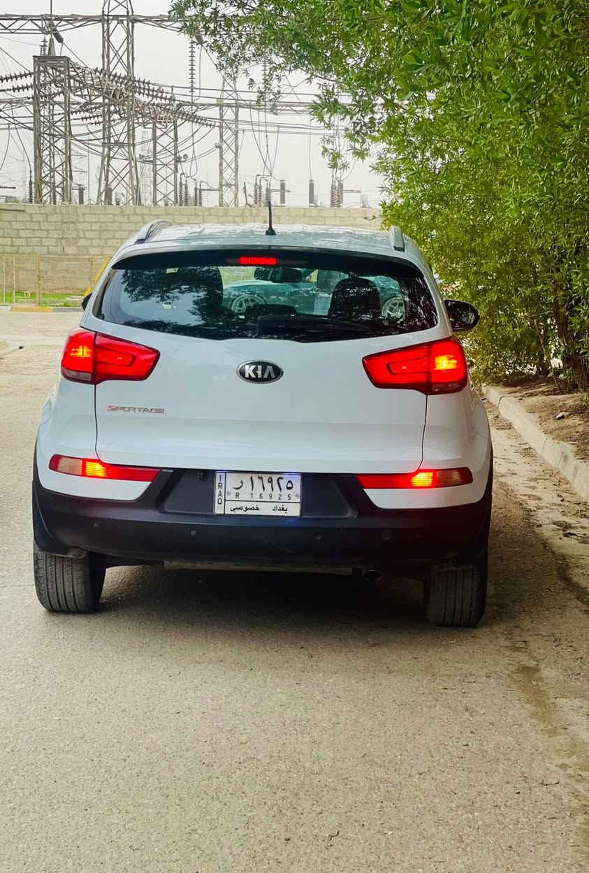 سلام عليكم ؟ بيع مستجعل 

سبورتج موديل 2015 خليجي رقم بغداد ب اسمي 

سياره خليجي ؟ 

بيه جاملغ وباب؟
سونر مرفوق 

السعر : 128$ وبيه مجااال 

اتصال : ***********

مكينه 2000 
فور ويل
اشاير بالمري 
شاشه جبيره
نظام ABS
شاشه مع كامره خلفيه
حساسات خلفيه
لد امامي
ويل كروم
تبريد خلفي
تحكمات

بغداد حي اور
