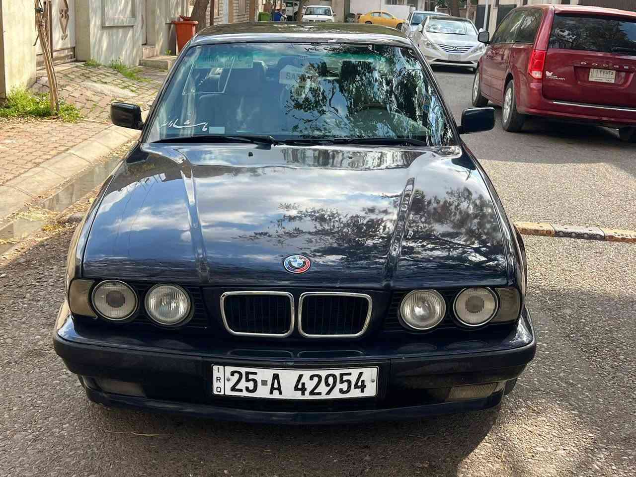 ***********بي ئيم حجم 525 موديل 1991 رقم كركوك مشروع وطني  كير توماتيك 
سنويه جديد لحد 2029 ‌ شرط تحويل وكاله بطاقه بنزين موجود  السياره صبخ جماليه فقط بدون ضربه بدون معجون  كير محرك شرط كاربايت صدر  تايرات تبريد شرط سعره 56  مجال  هاذه رقم صاحبه اني امكلف بس بل نشر  ارجو اذا شراي خابره عنوان كركوك  *********** كركوك, العراق
