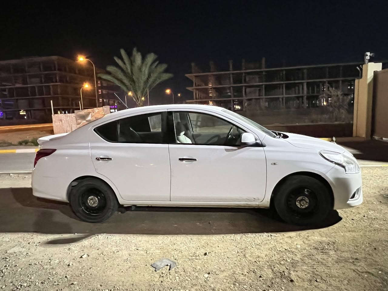 سني للبيع 2022 مكفولة من الحادث .المكان خلف بسمايا قرية 10                     
السعر 118رقم اربيل 

 ‭0770 689 6499‬
