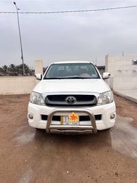 هيلوكس • ٢٠١١ • ضربه خفيفه