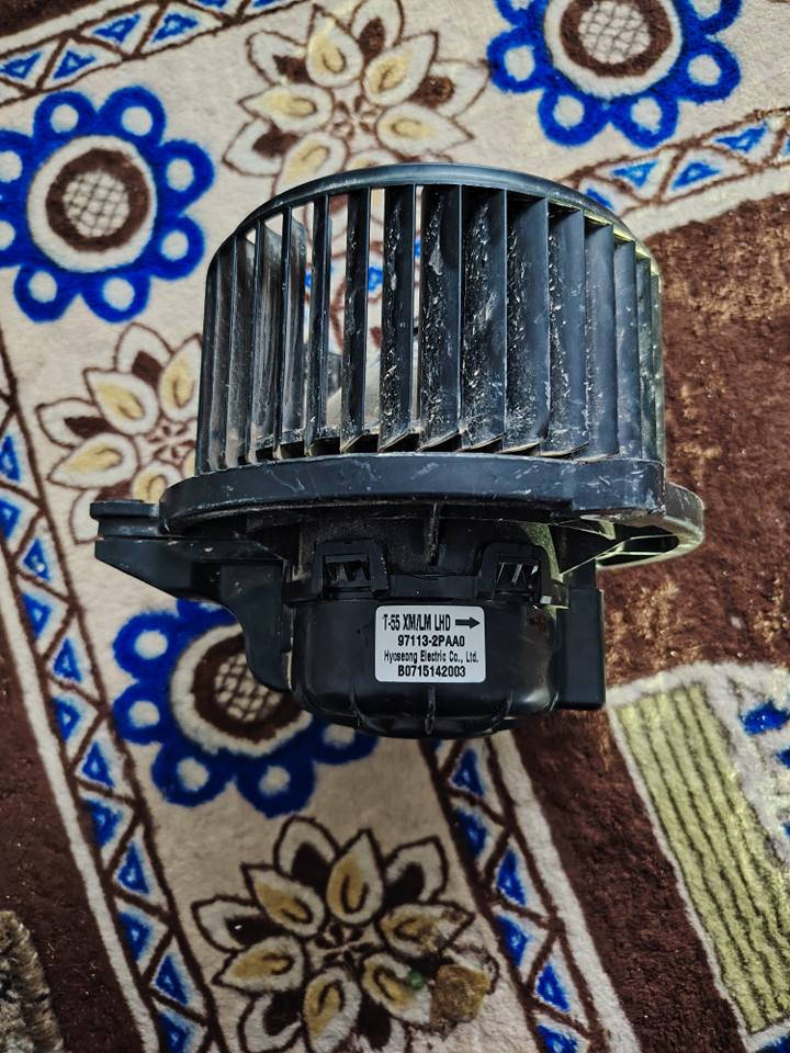 سلام عليكم فان تبريد للبيع شغال عل فحص يرهم كيه سبورتج او هيونداي  شراي خابر  *********** كركوك, العراق
