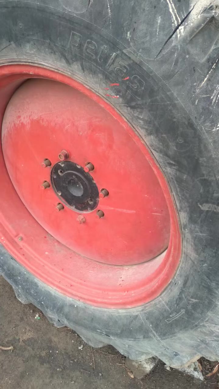 عنتر 80 تفصيخ اطارات ٣٤/ ١٨  كامله مع الويل منفوخ كامل السعر ٦٥٠ الف كير كامل مع الفنديشن ٧٠٠ الف جاملغات خلفيه ٢٥٠ الف قاعدة قماره ١٥٠ الف هوزنات ٣٠٠ الف للإستفسار حسين الكريطي صناعي النجف موبايل 
*********** عليه واتساب 
***********
