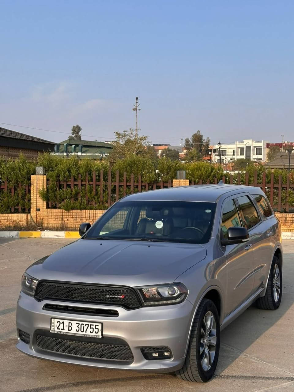 Durango⤵️.                 دوج دورنگو⤵️
الفئة: GT
حجم المحرك 6سلندر 3.6
القوة الحصانية 🐎 295
ماشية: 174 الف كيلو        

 المواصفات♦️

7مقاعد
شفتات بالستيرن
كشنات جلد و كهربائي
بصمة الدخول والتشغيل
 تشغيل عن بعد
شاشة لمس كاربلةي اوتو
        تبريد مركزي 
صندوق شفط
   حساسات جانبي و كامرة خلفية
بعد اهواي مواصفات...

ملاحظة:السيارة كلين حتي الدعاميات مابي صبغ
 
كير ومحرك بشرط مامفتوح علي وضع الشركة.
والسعر 💰265 ورقة و بيهة مجال حك الجية
للتفاصيل اكثر خابرو عالرقم ↙️
☎️ ***********

المكان🏠 كركوك كركوك, العراق
