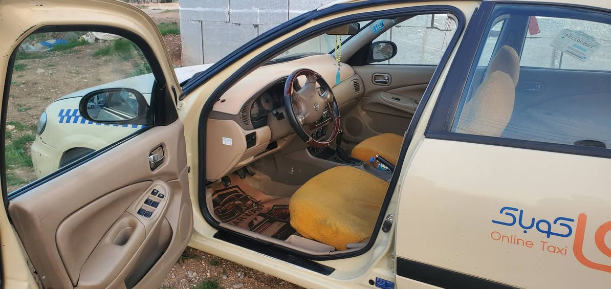 سه نی ۲۰۱۱ یابانی پارچه ره ش نیه به پارچه ره ش ده یفروشم پیش و دوای که پسه چه مه له خه کانی دواوه ی بویاخی تیا نیه و لیدراوی هیچ نیه هه یکه لی‌زور زور جوانه ٤تایه و ویلی لوک لوکی له سه ره سه نه وی مانگی ۱۲ به سرچوه و ره قه می تازه یه سه یاره که دیناریک مه سره فی نیه ۱۰۲ گه لاو معامه له
***********
