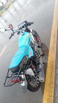 دراجة ايراني • موديل ٢٥ • ٢٠٠ سي سي ماشية ١٠٠٠