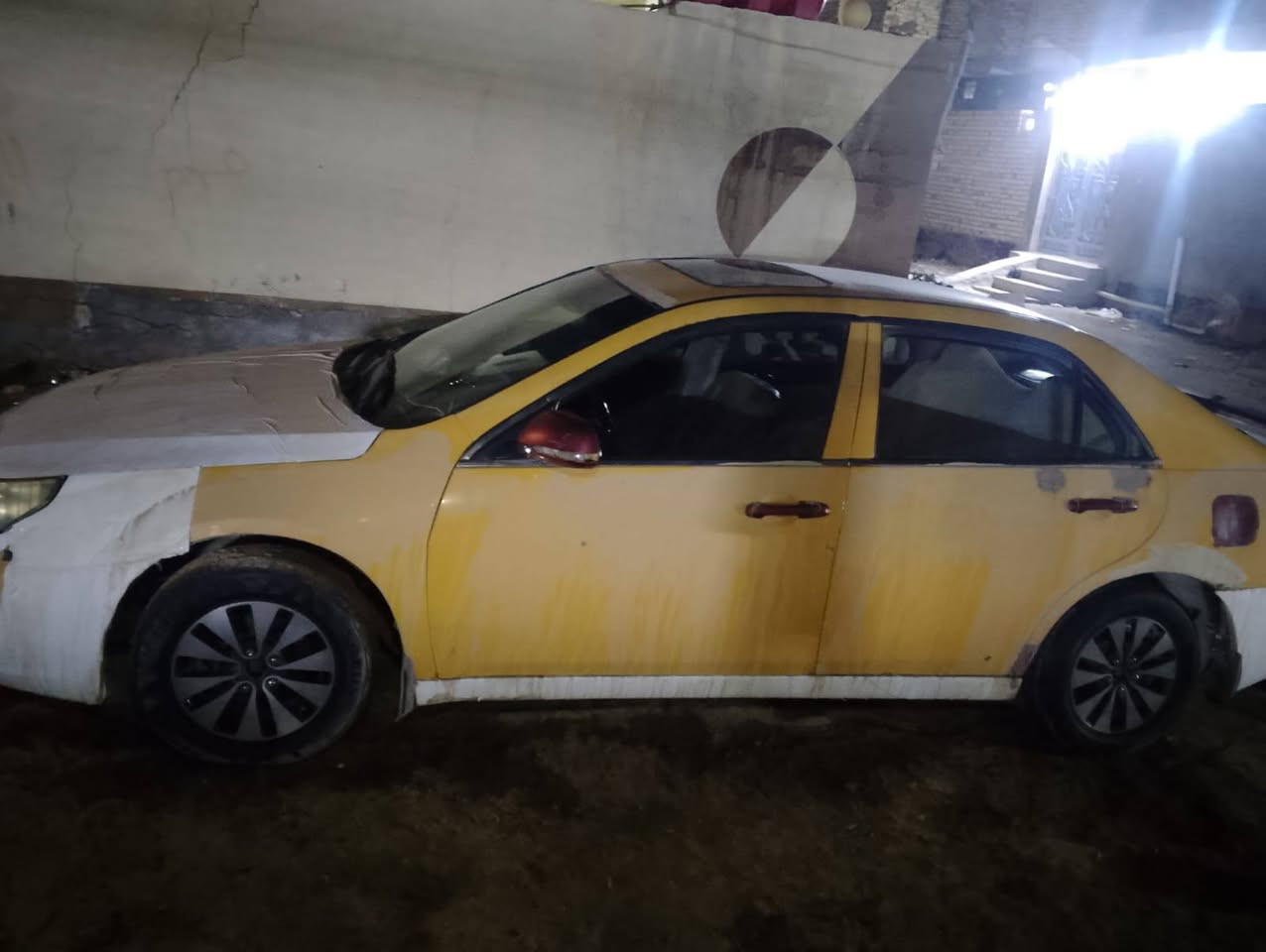 سلام عليكم سياره بي واي دي f6 الحجم الكبير موديل 2011 كشنات جلد شاشه فتحه سقف سياره يرادلهه تجفيت فقط فقط ولتفاصيل اكثر اتصل علرقم ***********.
السعر 19وبيهه مجال المكان نجف
