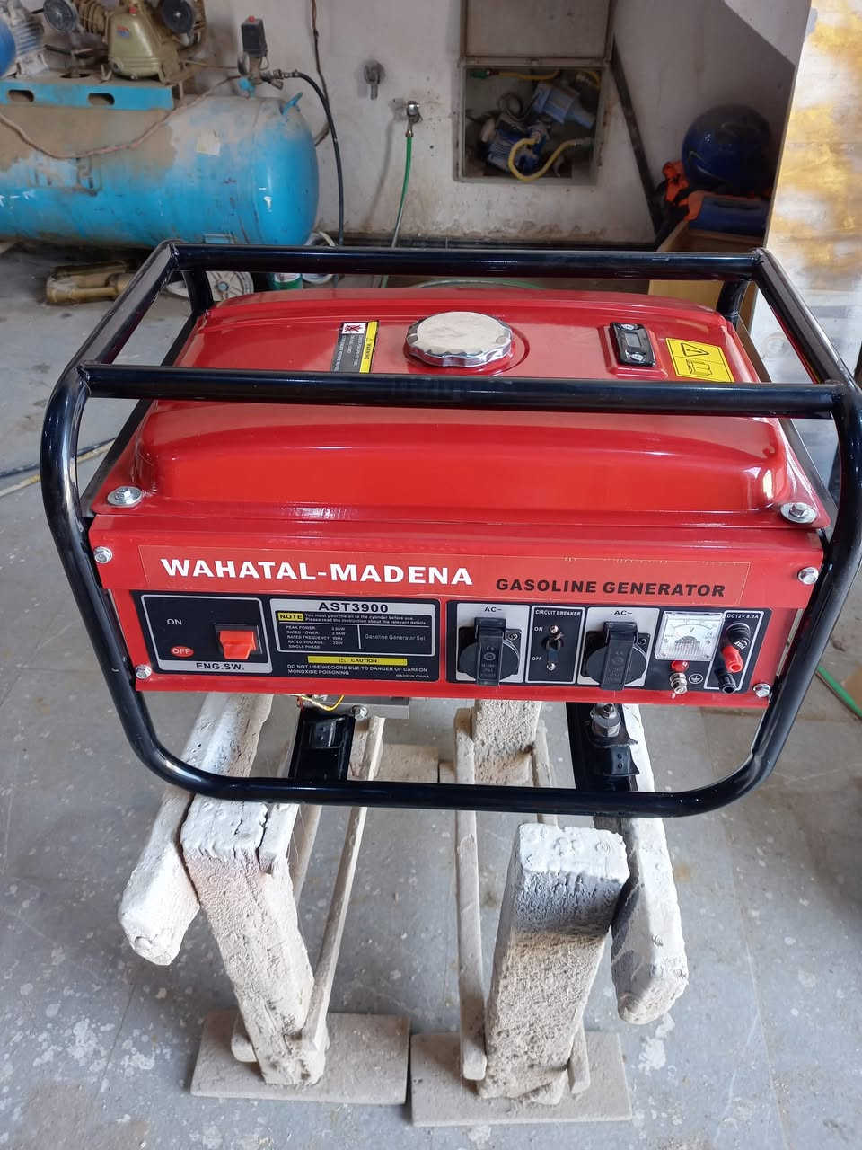 مولد للبيع الستخدام سبوع واحد جديد السعر ١٧٥ قفل ***********
