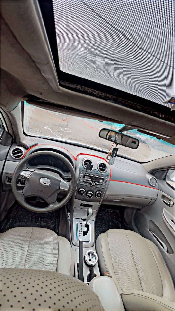 Byd.2014 کتابی مزایدەی کەرکوک وەکالەتی بۆ کراوەتەوە بە ناوی خۆمەوەیە سەیارەیەکی مەزبوتو کەم مەسرەفە  ئەشیای هەموو شتیشی هەرزانە سڵاید بەسمە حاسە کارەبای مەکینە .هەموی بە شەرت مەزبوتە دەعمو شتی نیە پێشو پشتی هیچ لە سلیمانم .35 معامەلە /***********
