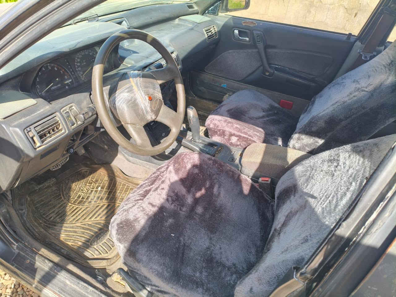 سياره للبيع كلند سياره نضيفه كير اوتماتيك كير ومحرك شرط ضربه بس صندوك  سنويه جديده
رقم بغداد  ***********
