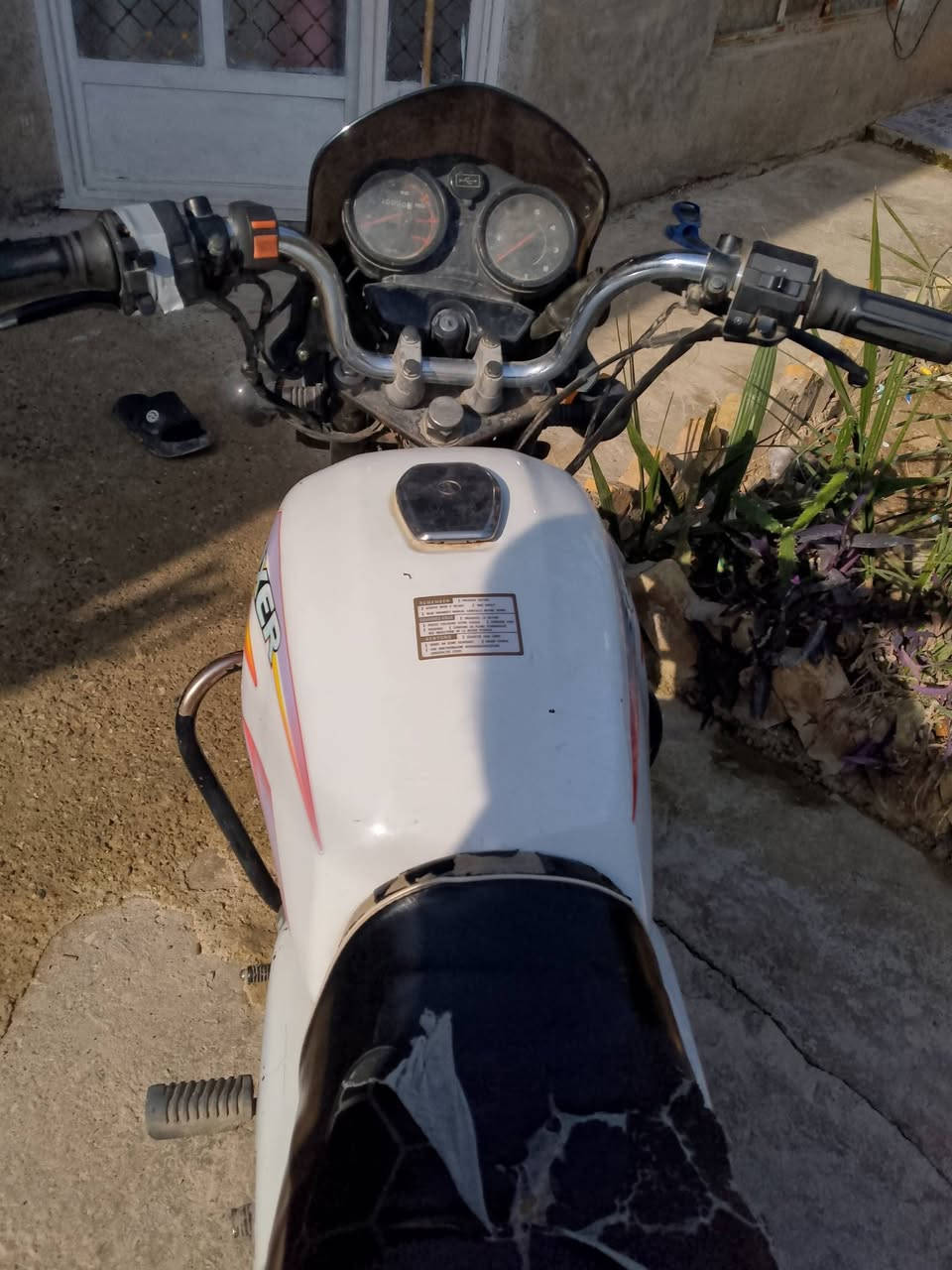 دراجة بوكسر للبيع موديل 18السعر 650 اوبيها مجال اورقها كامله العنوان ديالى بعقوبة باب الدرب الاتصال *********** أبو مصطفى
