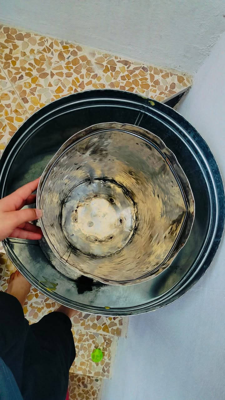تانكي موطة حجم كبير مع سماعة جديدة السعر 30 ألف قفل بدون معاملة 
واتساب ***********
