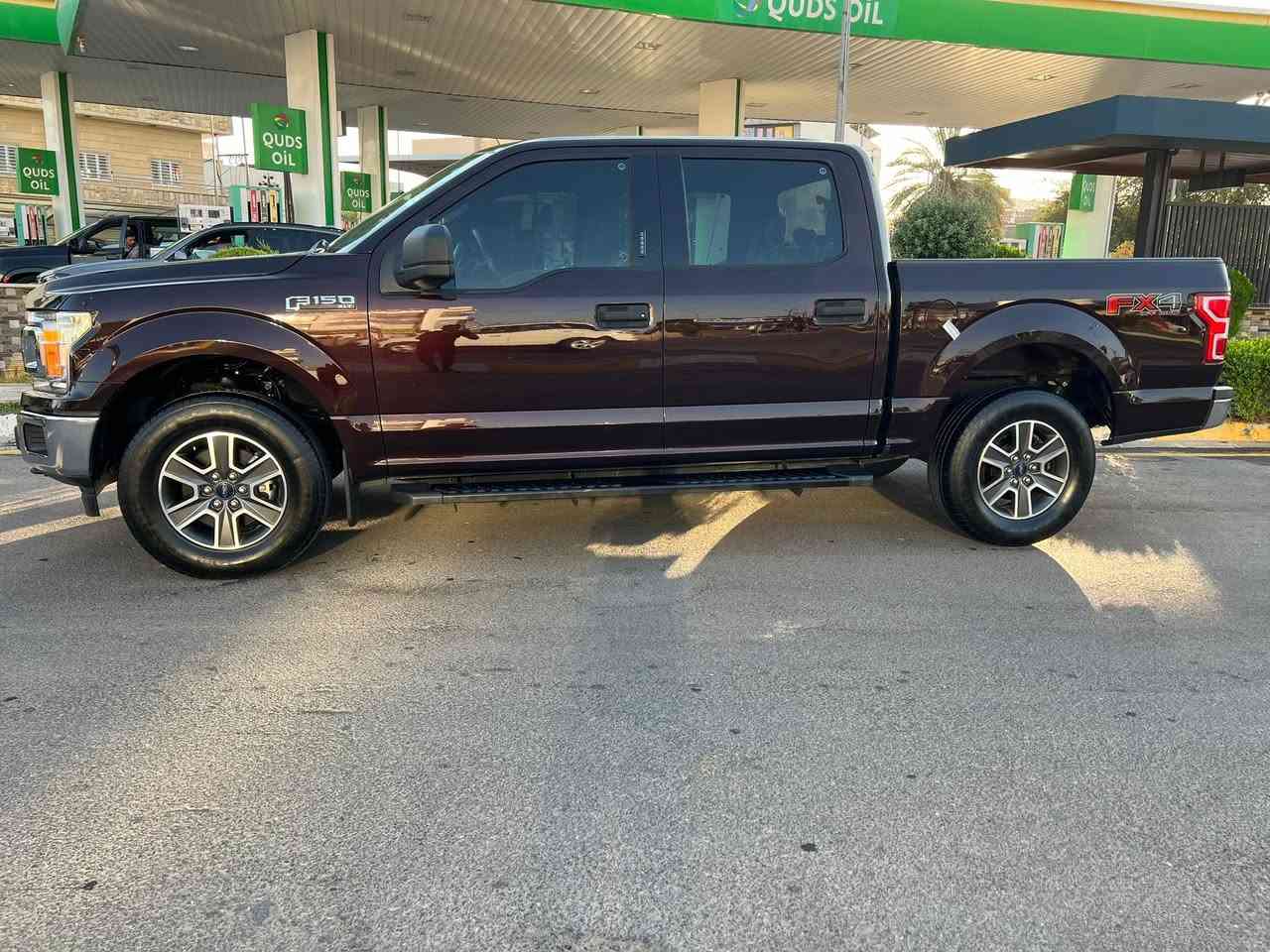 فورد F150 موديل 2018   سيارة كلش جديد ماشي 25 ميل
محرك 8 سلندر مرغوب موصفات فور ويل جديد سيارة كلش

موصفات باب رقم سري شاشه كاميرا حساسه بعدها كتلوك بي

دخل لون رصاصي اسواد نظام اتو استوب تحكمات استيران

هندي بريك بصمه سيارة بي قطعه صبغ باخ امريكى فقط

بدون ضرار بدون دوخل بدون ايربك سيارة جاهز من كلشي

دينار مصرف مابي بشرط كير محرك صدر تايرات تبريت كهرباء

بشرط رقم جديد سيارة مال بيت جاهز من كولشي 
 
سعر (195) ورقه رقم موبيل ***********

مكان سيارة كركوك
