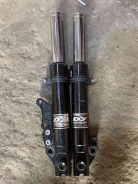 صدر سكنس مكفول للبيع  توصيل موجود 07874908113