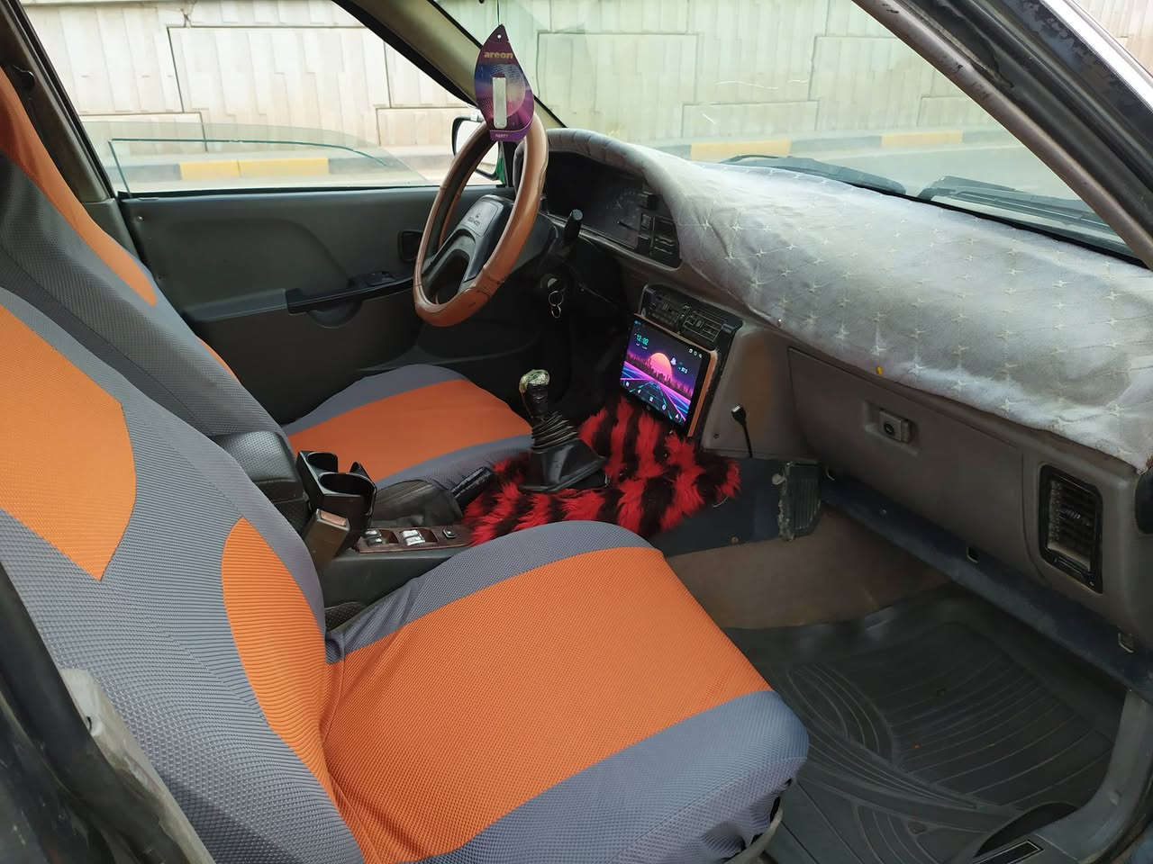 السلام عليكم برنس موديل 1993 مكفولة من ضربه مكينه وكير وحدايد خير من الله سياره  جاهزه من كلشي رقم نجف بسمي سنويه 2029 مشروع  واطني السعر 22 وبيه مجال بسيط تصال عل رقم مكاني بابل ***********
