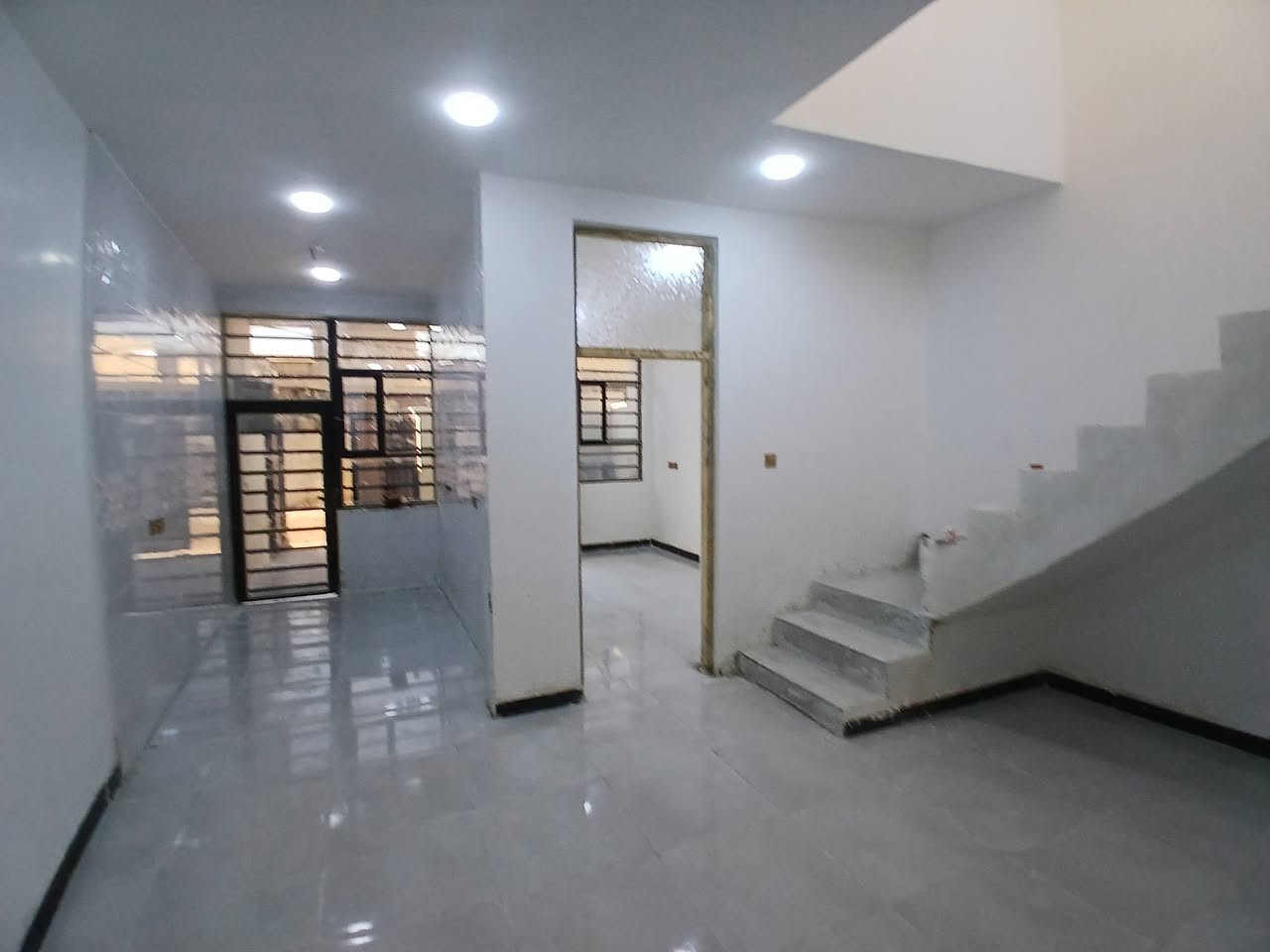 مشتمل لبيع طابو زراعي سند 25مرقم من قبل البلديه نزلتة علا غريب بنا طابوق مساحه 100يتكون من قرف نوم مطبخ استقبال هول صحيت داخليه وخارجيه السعر المطلوب 44وبي مجال للشراي الاستفسار مراجعه مكتب دلالية حسن البيضاني ***********
