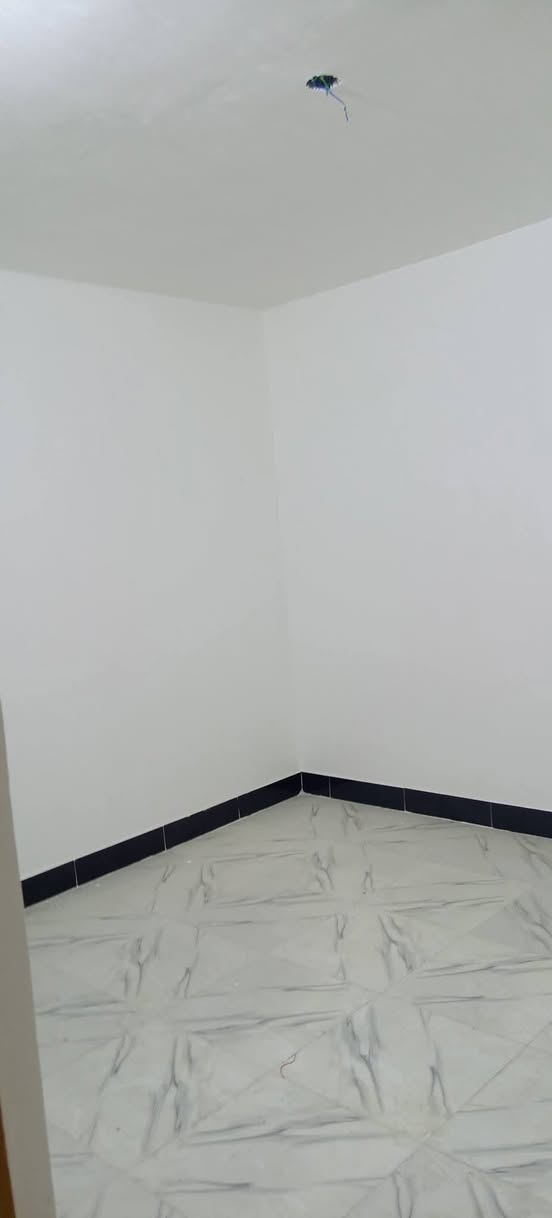 السلام عليكم مشتمل للبيع بناء حديث غيرمسكون المساحه 100متر طابق واحد العنوان الكوت الشهداء قرب مركز شرطة الشهداء الاستفسار ينباع مبادرة ***********
