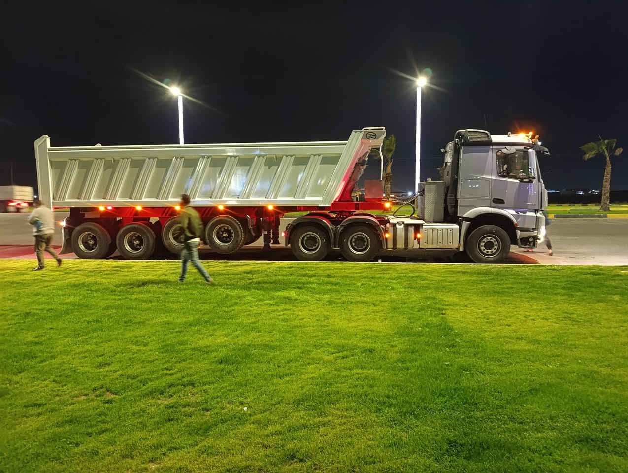 سلام عليكم ورحمه الله وبركاته سياره للبيع مكفوله كفله عامه رقم اربيل موديل ٢٠١٩  مكان السياره بابل رقم الهاتف ***********
