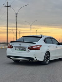 👋🏻  للبيع نيسان التيما   موديل 2018  مواصفات SV   ضرر قطعه واحده   وبا...