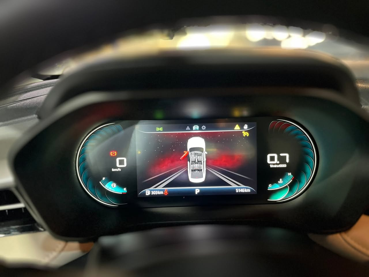 🚗 السلام علكيم للبيع او المراوس حسب القناعه
mg 5 motor ضمان صيانه تبديلات الدهن مجاني بانزين 
رقم السيارة بغداد 
  🛣️  المسافة المقطوعة      - 4000   الف كلم فقط 
------------------------------------------------------------ 
✅ المواصفات:   
✅ الموديل: 2025
✅ الحالة: كفاله عامه من كلشي سياره بحالة الزيرو 
🔹 قطعتين تبريد
🔷وضعيات القياده Dirve mod 
🔷 هند بريك بصمه
🔷 فتحه سقف 
🔷 داخل جلد لون ابيض 
🔷 داخل خمس كامرات 
🔷 شاشه وسطيه تدعم car play
🔷 مثبت سرعه
🔷 كراسي كهرباء 2
🔷جامه سايق AUTO 
🔷كراسي تدفئه
🔷 باقي المواصفات معروفة 
السيارة اعلى مواصفات MG فول الفوول 5 كامرات 
📍 السيارة متوفرة في بغداد - الكريعات 
📞 للأستفسار الاتصال على الرقم 
***********
