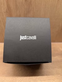 جاست كافالي • ساعة يد