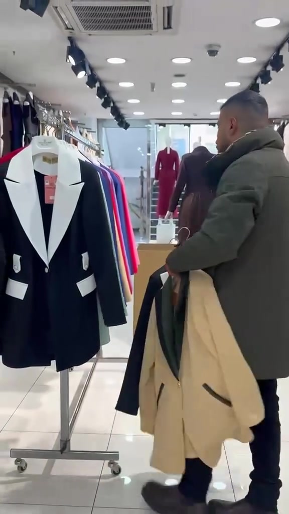 ✨️شروة جاكيت دبل اجنبي 
✨️سيريات نظامي معا الوانهم 
✨️مقاسات 38 لحد 46 
✨️عدد 210 قطعة ️السعر 6.50💲درلار
🌟للحجز والاستفسار على الوتس👇
https://wa.me/+905377654036
✨️ شروات نسائية عتلجرام 
 https://t.me/+XS39drRC2kc3MWVk
شروات نسائي على كروب وتس اب👇👇
https://chat.whatsapp.com/Dc1aa6DXSMt5p0D5IXjeJb


**إذا كنت صاحب هذا الإعلان وتريد حذفه لأي سبب، رجاءا أرسل رسالة إلى الدعم الفني**
