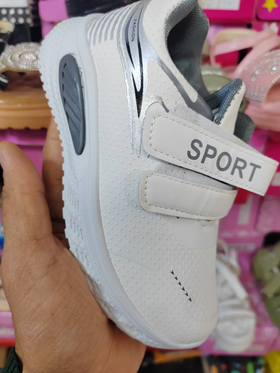 تخفيضات من أحذية و حقائب السلطانة
قطع أخيرة قياسات أسفل الصورة
السعر 5000
محل السلطانة. التحرير.  الفلكه الأخيرة
مجاور معرض كرم لمنزلية و المفروشات
مقابل مجمع ديمة


**إذا كنت صاحب هذا الإعلان وتريد حذفه لأي سبب، رجاءا أرسل رسالة إلى الدعم الفني**