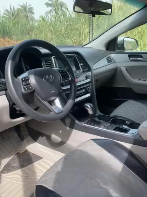 السلام عليكم بيع مستعجل سوناتا امريكي 2019
جديده بمعنى الكلمه حادثهة  سرقه جاملغ وباب السايق فقط 
باقي كفاله عامه 
السعر ١٣٧ وبيها مجال قليل


**إذا كنت صاحب هذا الإعلان وتريد حذفه لأي سبب، رجاءا أرسل رسالة إلى الدعم الفني**