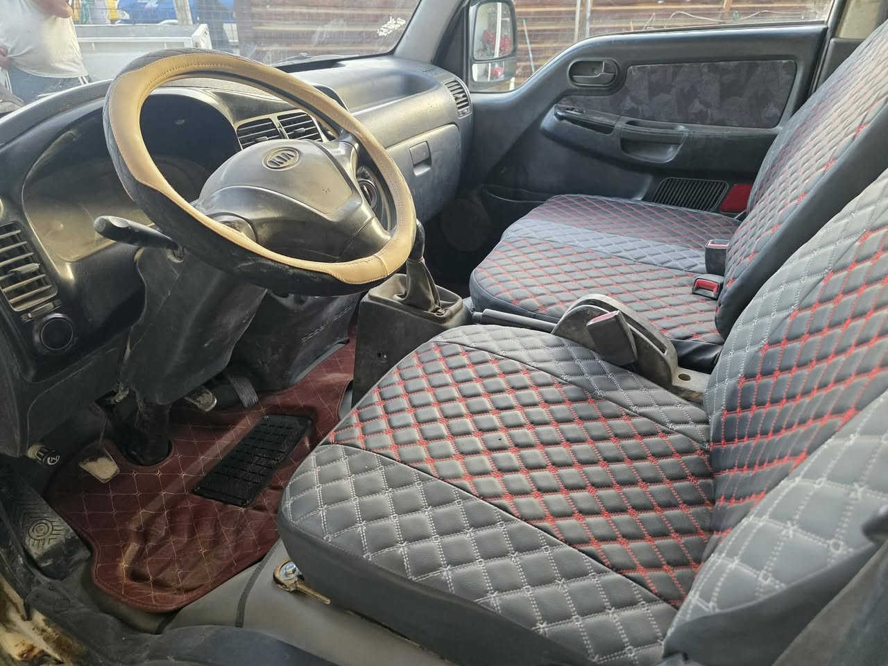 سلام عليكم كيا حمل للبيع موديل 2007 رقم شمالي مكفوله من الصبغ مكينه 2700  الشاصي مكفول السعر  57ورقه ////////////////////  الاستفسار*********** ////***********
