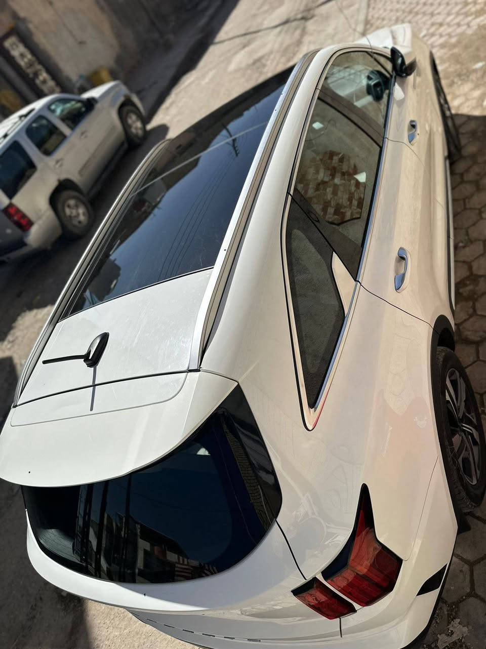 سورنتو فول مواصفات 1/1 موديل 2022
بانوراما 

6 سلندر

5 كاميرات 360 درجه

حساسات كدام و خلفي

مري شفط

كير ماوس
تبريد 3 قطع
كشنات تبريد و تدفه
ماشيه 40 الف كيلو متر

وبيها مواصفات لم يتم ذكراها 

 عنوان البصره 

       للاتصال ع رقم ***********
