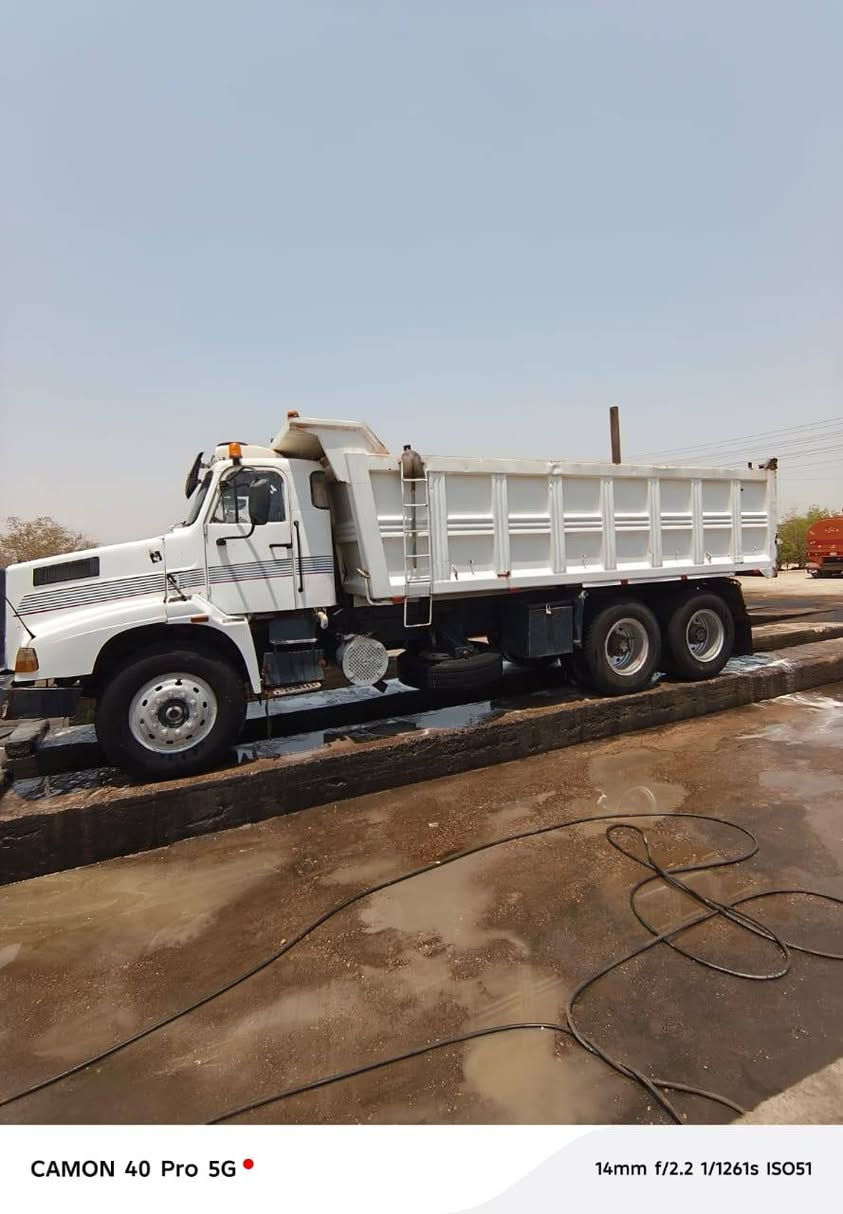 *********** يا الله السلام عليكم فالف للبيع موديل 94 اصل السياره بلاديه ما عايزه برغيه تغم تاير السياره نظيفه قبل للعمل وين ما يعجبك اطلع بيها السياره رايدها بس 27 وبيها مجال شيء بسيط للطيبين رقم انجليزي نداور ثاني يوم اللي ما يعجب المنشور والسعر يعبره
