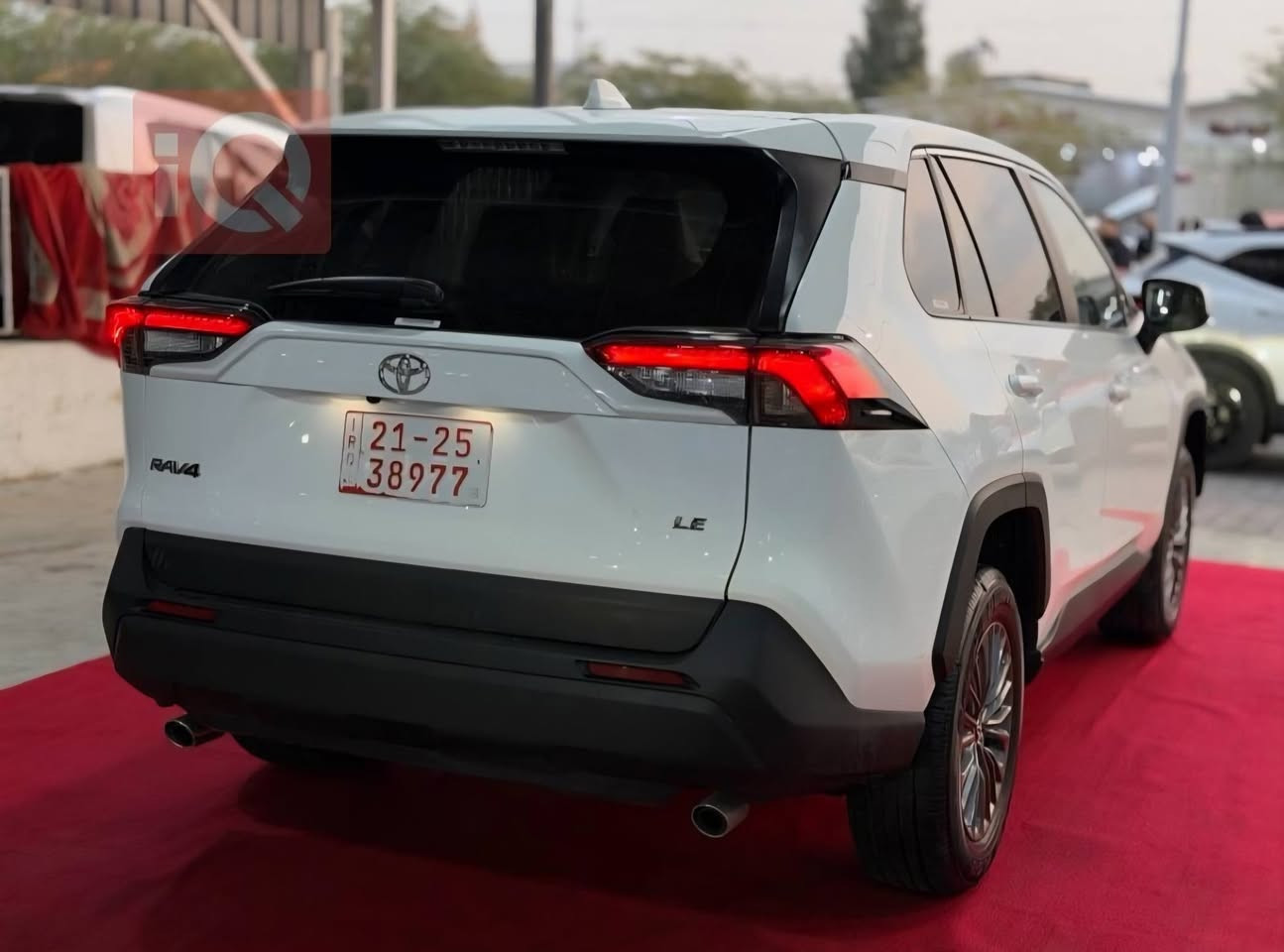 راف فور
موديل 2025..ماشي 2 الف..
موصفات LE..بجم كبس..
حادثها جامرلغ وباب..
موجود بكركوك..225$..
***********
