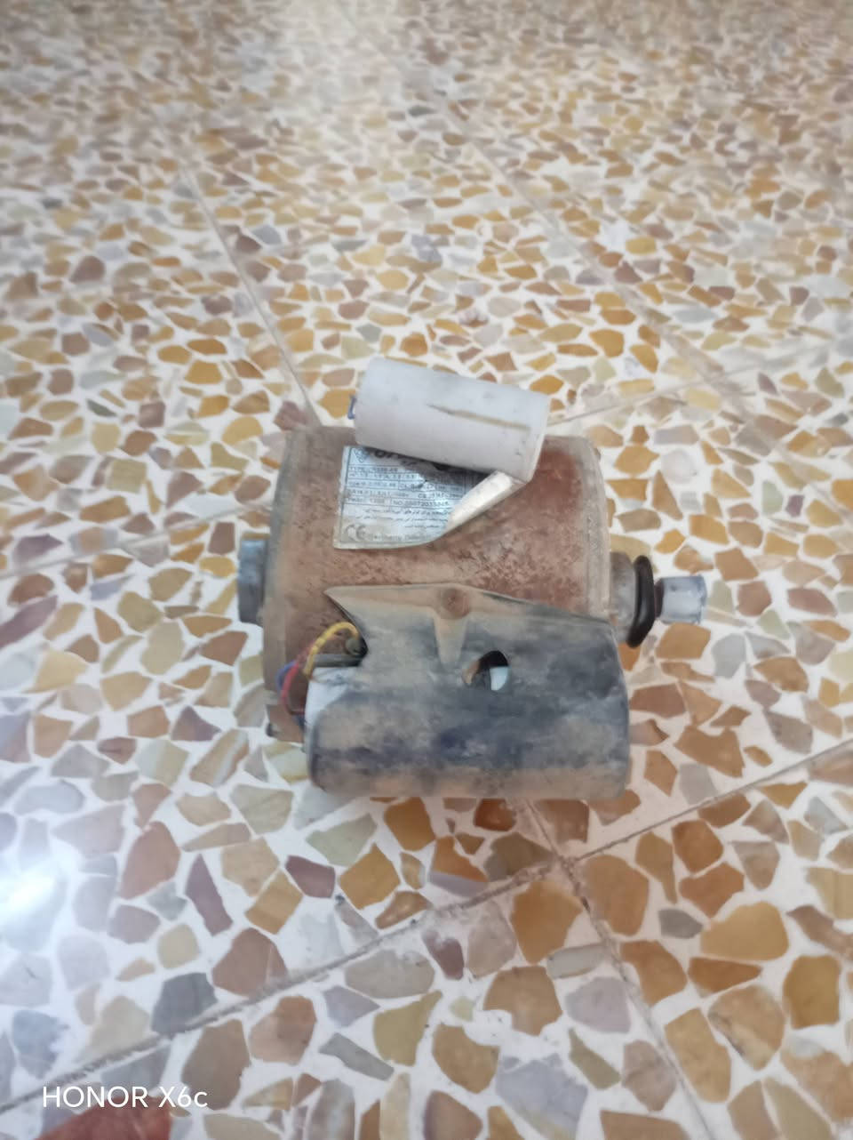 ماطور مبردة للبيع شرق حركتين  ***********/0750232654/
