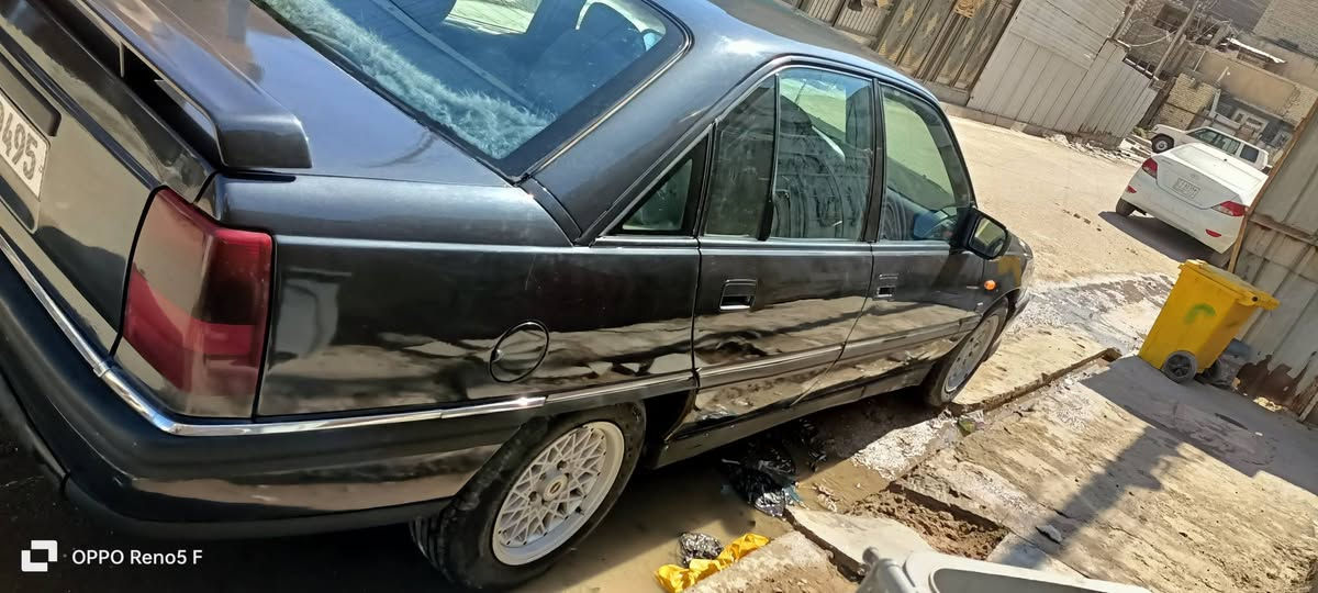 السلام عليكم اوبل اوميكا موديل 1992 كير عادي مكينه 2000 سنويه جديده الى نهايه 2029 رقم انكليزي مسطره رقم بغداد صاحبه يمي كير مكينه مكفوله مصبوغه جماليه لون رصاصي فيلي سنتر لك شغال جام كهرباء بطاين نضيفه دشبول نضيف السياره بيه ونه قليله بالاكسر صدر نص عمر ونقص بطانه تنته بس مكان بغداد العبيدي والمشتل السعر 40 وبيه مجال ***********
