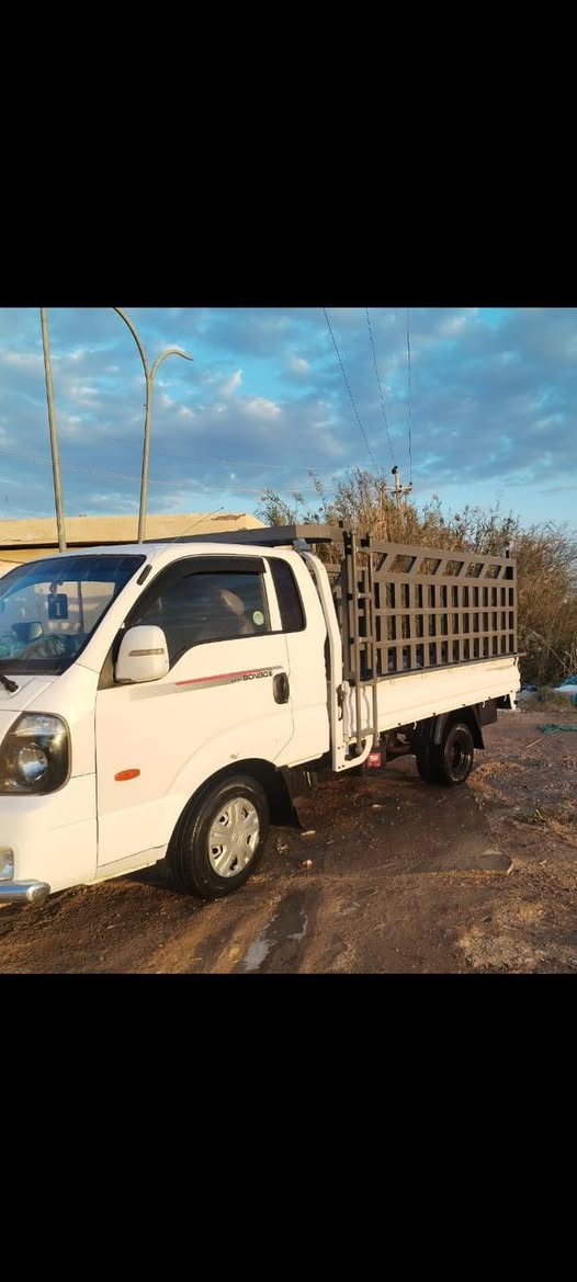 السلام عليكم للبيع   كيا مسكر 2018 كفاله عامة دبلو فول وربع باسمي رقم بغداد دولي تباع بدون محجر السعر 130 وبيها مجال الاستفسار ***********
