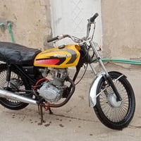 البيع سعر 250الف.    07764623081