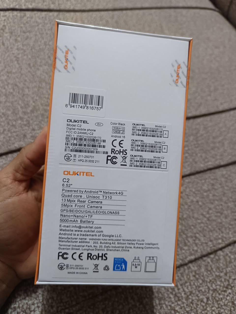 اوكتيل c2
 لون اسود جديد مسلفن 
اصلي ذاكرة 128 
السعر 130 علة اول تم


**إذا كنت صاحب هذا الإعلان وتريد حذفه لأي سبب، رجاءا أرسل رسالة إلى الدعم الفني**