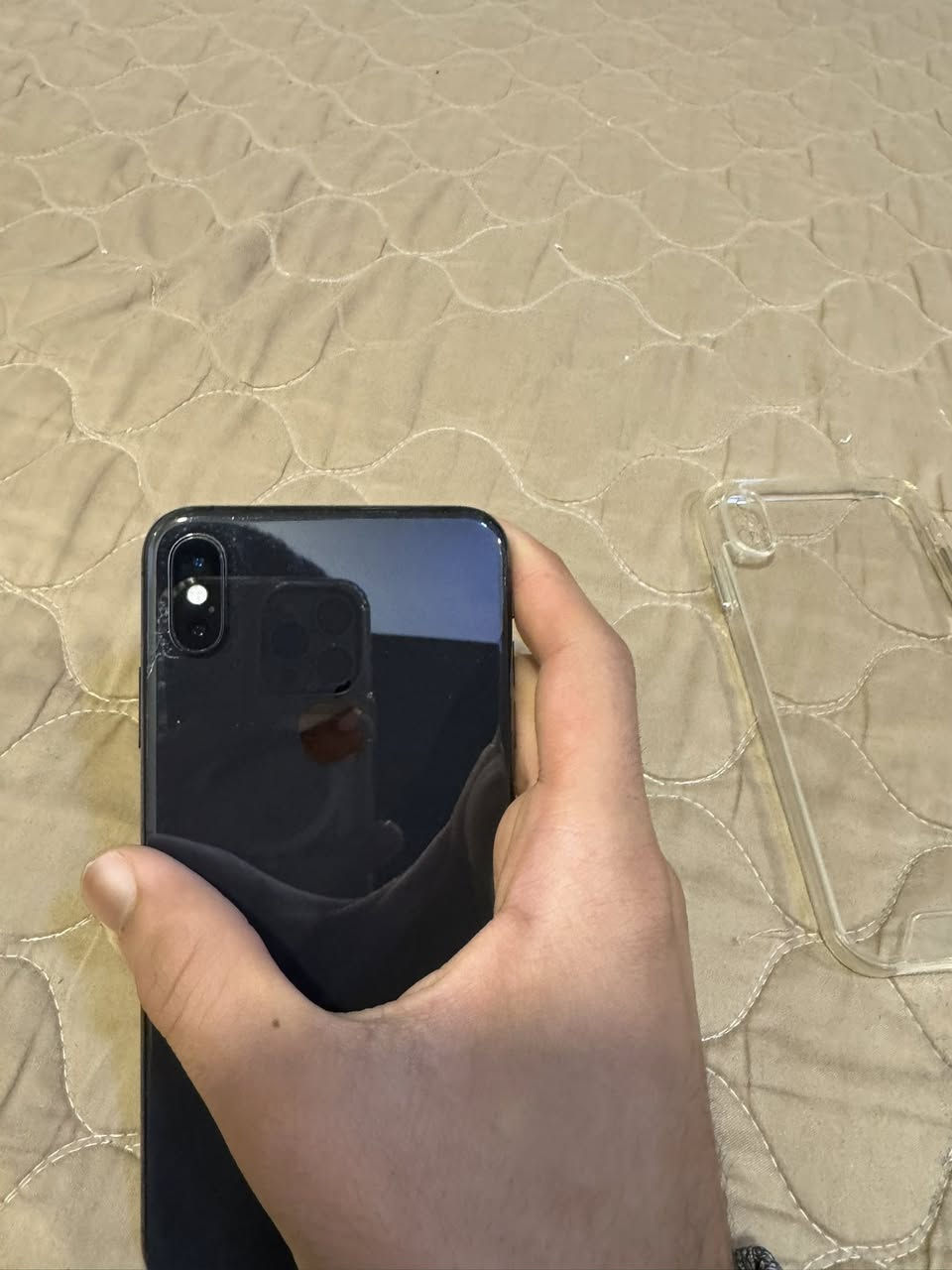 اكس اس ماكس
٢٥٦

مبدل بس بطارية 

لضهر ثلمة بصيطة بصف الكامرة ممبينه

لسعر٢١٠ وبي مجال قليل 

نجف ***********
