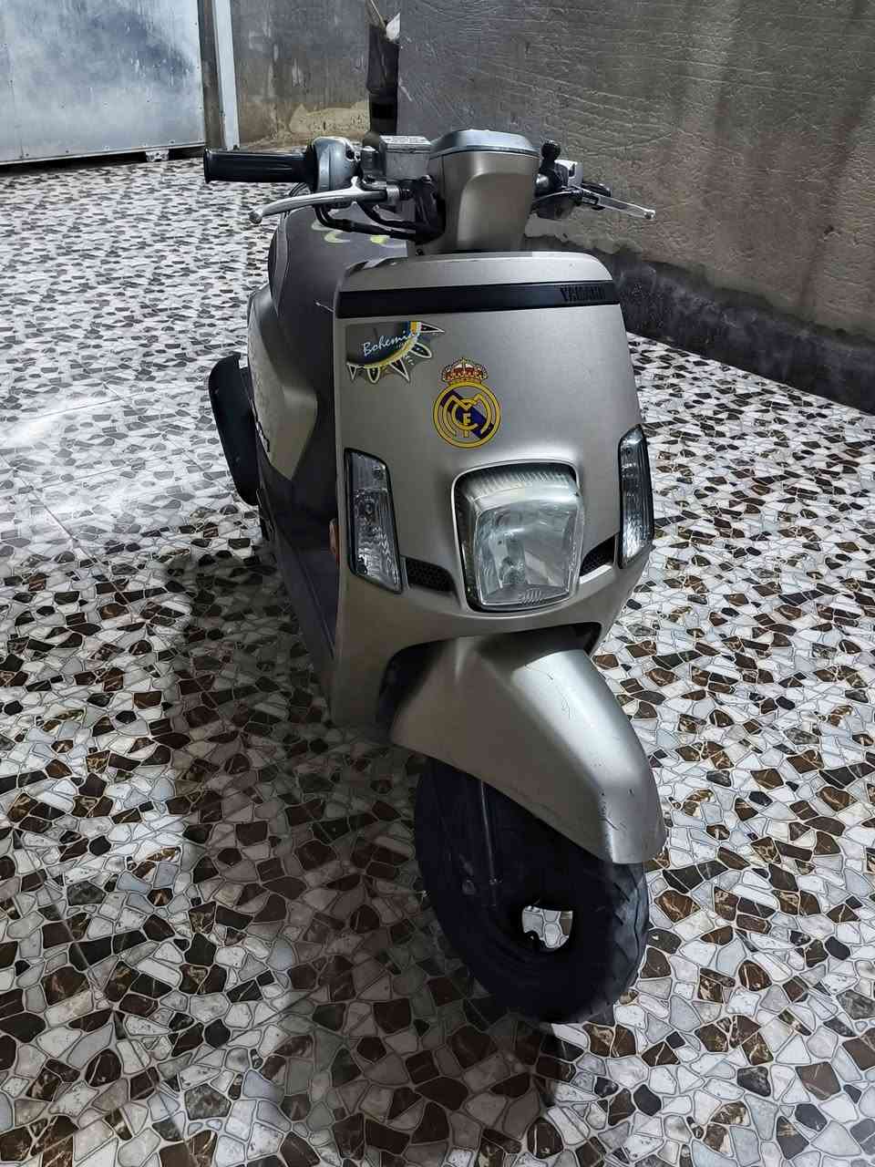 سلام عليكم 
بوليس مسطرة صارله شهر من نازلة من رمبة

اول بارحة بدلت اله دهن ب18 والبانزين كله محسن 

يعني مينخاف عليه من ناحية نوزل 

دراجة مكفولة كفالة عامة ونضيفة جيب فيترجي وياك من تجي
السعر مليون و50 بيه مجال لطيبين

العنوان ديالى بعقوبة
***********
