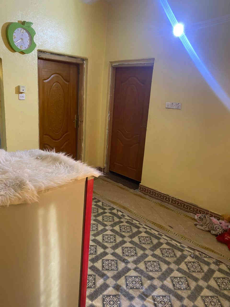 #اللهم صل على محمد وآل محمد 

 #دار سكن طابو صرف حي القاسم طابقين خلف موكب الاحزان

#المساحة 100  متر  مربع كونكريت مسلح عالي عن الشارع 

#تفاصيل الدار 

 طابق اول/غرفة وصالة وبراني ومطبخ وصحيات 
الطابق الثاني/ غرفتين وصالة ومخزن 

السعر 88 مـع المجال 

_______________________________
لشراء ومعرفة السعر يراجع مكتب الناجح للعقارات الكائن في السماوة 
حي الحكم قرب مرطبات فستقه أو مراسلتنا ع الخاص او الاتصال ع الرقم التالي 
*********** بي واتساب 
*********** بي واتساب
0781116522 للرد السريع 
 علمأ دوام مكتبنا من 9 صباحأ  ولغاية 10 ليلأ  
مصطفى للعقارات
