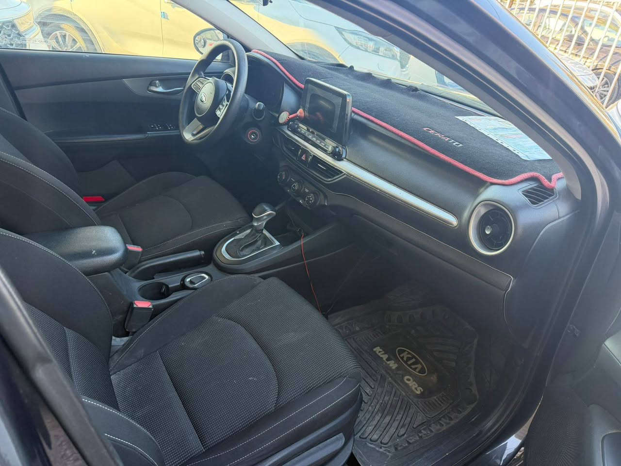 السلام عليكم
كيا فورتي موديل 2020 
أمريكي ماشية  90 mil  قابل للزيادة
بيه منظومة غاز وشغاله سعرها 3$
رقم اربيل سنوية مساقطه ، تحويل أو وكالة مضمون 
مواصفات نص فول ( شاشة ، تحكمات استيرن ، 3 أنظمة قيادة ، رادارات أمامي وجانبي ، تحديد مسار ، مثبت سرعه ...الخ )
حادثها فقط بنيد وامبدل ، صور الحادث بالمنشور 
عنوانه كربلاء 
السعر 123$ مجال قليل

***********
