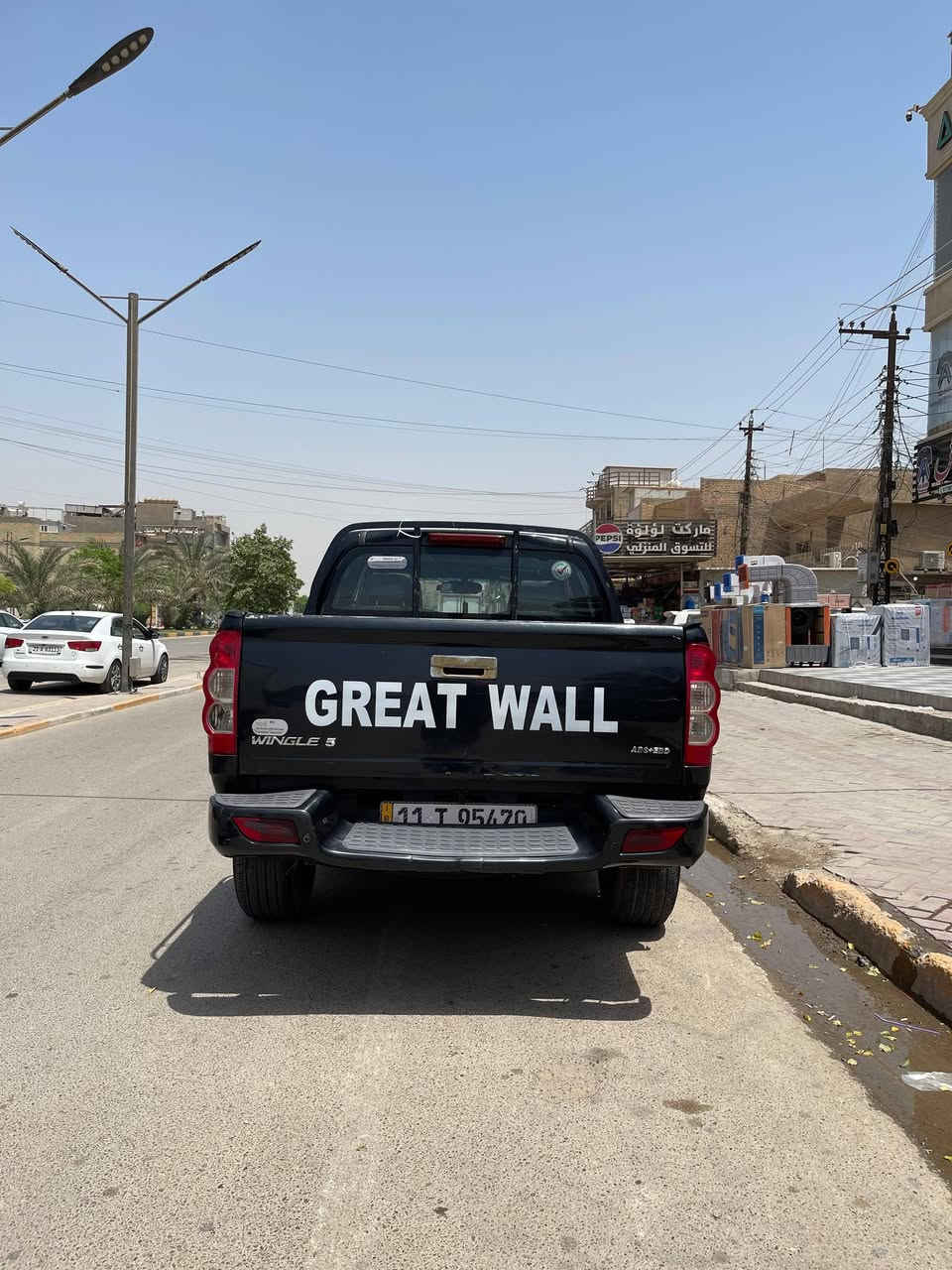 للبيع گريت وول موديل 2020
رقم جديد وهزّة جديدة 🔥

- مكينة نظيفة  
- كير نظيف  
- تبريد شغال 100%  
- السيارة نظيفة بصورة عامة  
- بيها بار بالصندوق  
- بيها بعض الشخطات بالدعاميات
- ⁠السيارة ماشية 120 الف 
- ⁠السيارة سنوية جديدة رقم جديد
- ⁠تحويل مباشر 

السعر: 118 

للاستفسار ‭0772 432 7103
