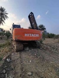 للبيع حفاره فايف موديل 2000حجم200 مكينه كفاله عامه من محرك مظخه شرط ما...