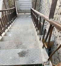 درج • للبيع