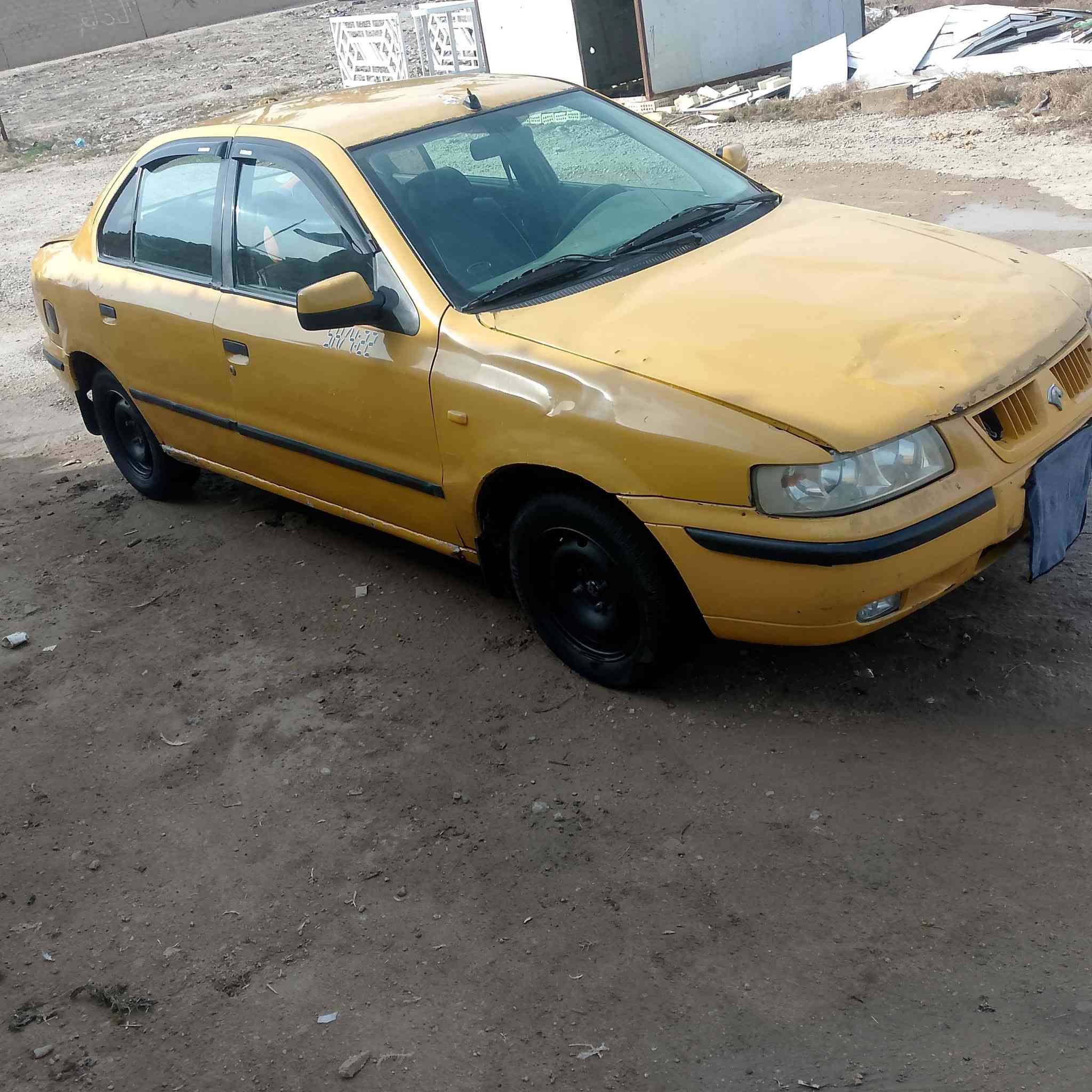 السلام عليكم ورحمه الله وبركاته من رخصت مدير الكروب المحترم سياره موديل 11 مسجلة 10 رقم الماني بغداد شرط التحويل مكاتبه مروري الحداديه  جديده قبل 10يام مسويها عام كله جديد وصيل و غرفتها حلوه  و بيها جاملغ خلفي جيهت اليمنه و معمر و بنيد طاير وبدلت جامه جديده و المحرك تعبان العنوان بغداد الزعفرانية السعر 25 و بيها مجال الطبيين خابر و دلل ***********
