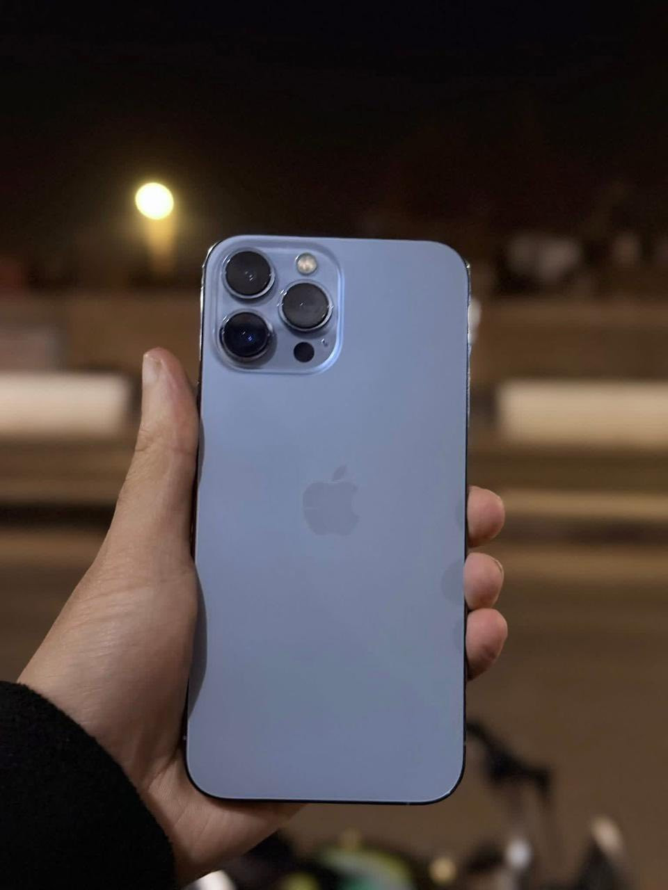 السلام عليكم ايفون 13برو ماكس ذاكره 256امريكي قطعه نضيفه جداً جهاز لا مفتوح ولا داخل صيانه مكفول كفاله عامه السعر 675وبي مجال شي قليل ولحد ينطي سعر من كيفه رجاً مكاني حله جسر نادر استفسار اكثر اتصل وبيك خير ودلل ***********
