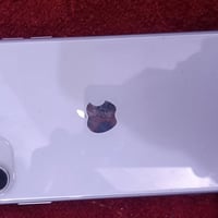 آيفون ١١ • ٢٥٦ • فيس ايدي شغال